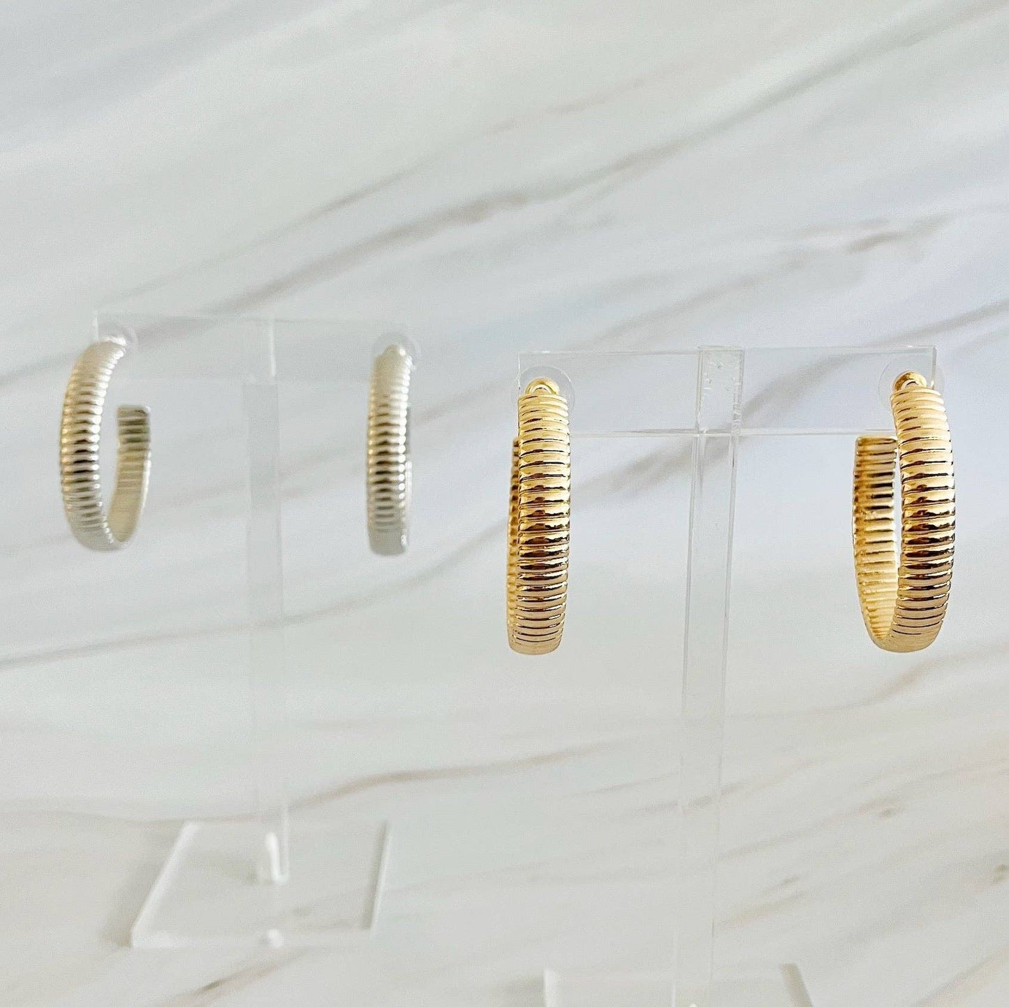 Lux Cabled Golden Hoop Earrings: Gold
