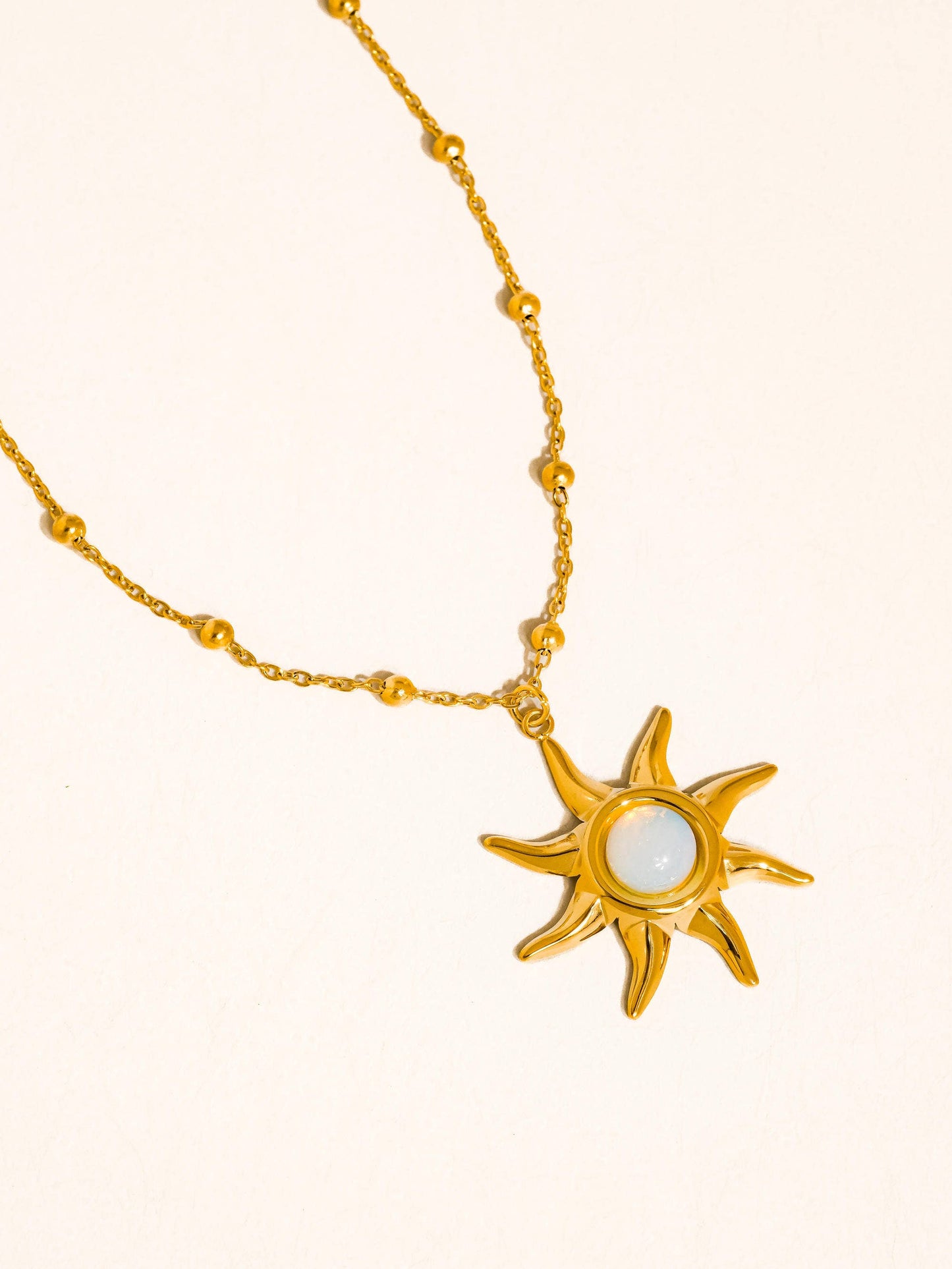 Astoria Sun Necklace