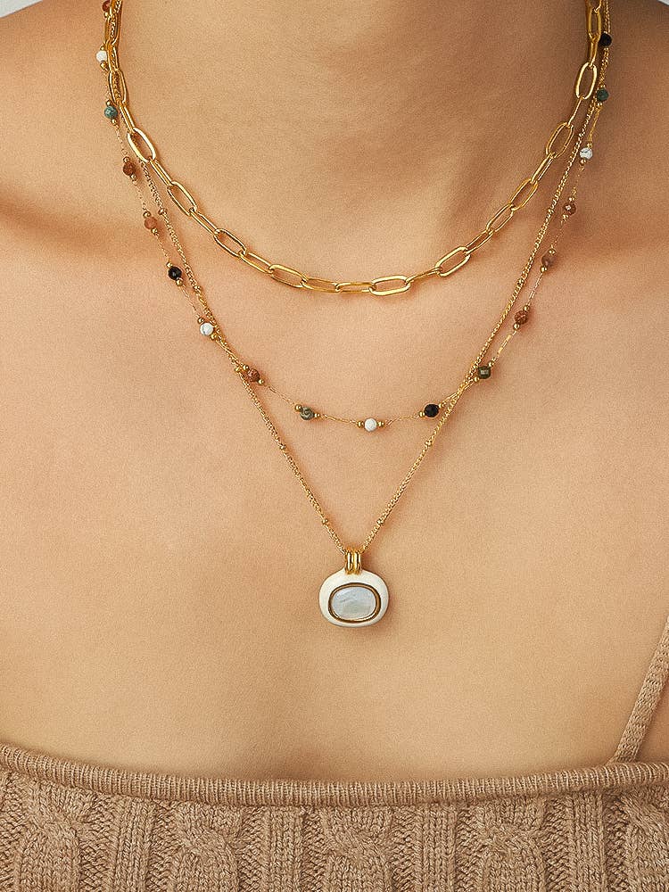 Mila Necklace