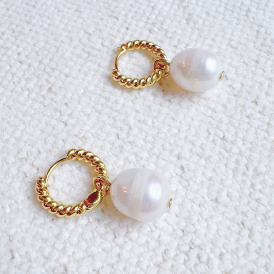Huggie Natural Pearl Hoop Earrings
