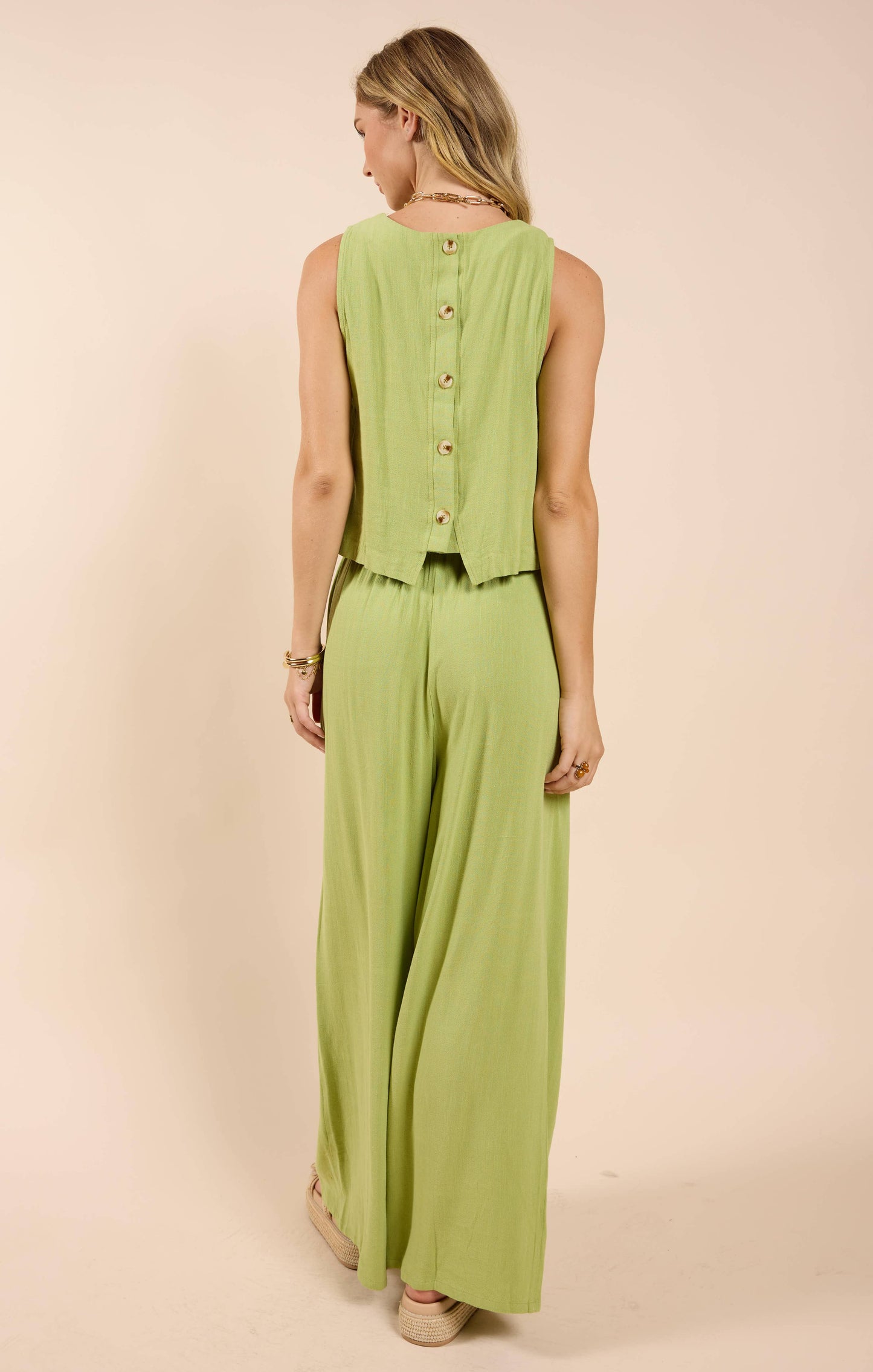 Avocado Linen Tank W Button Up Back