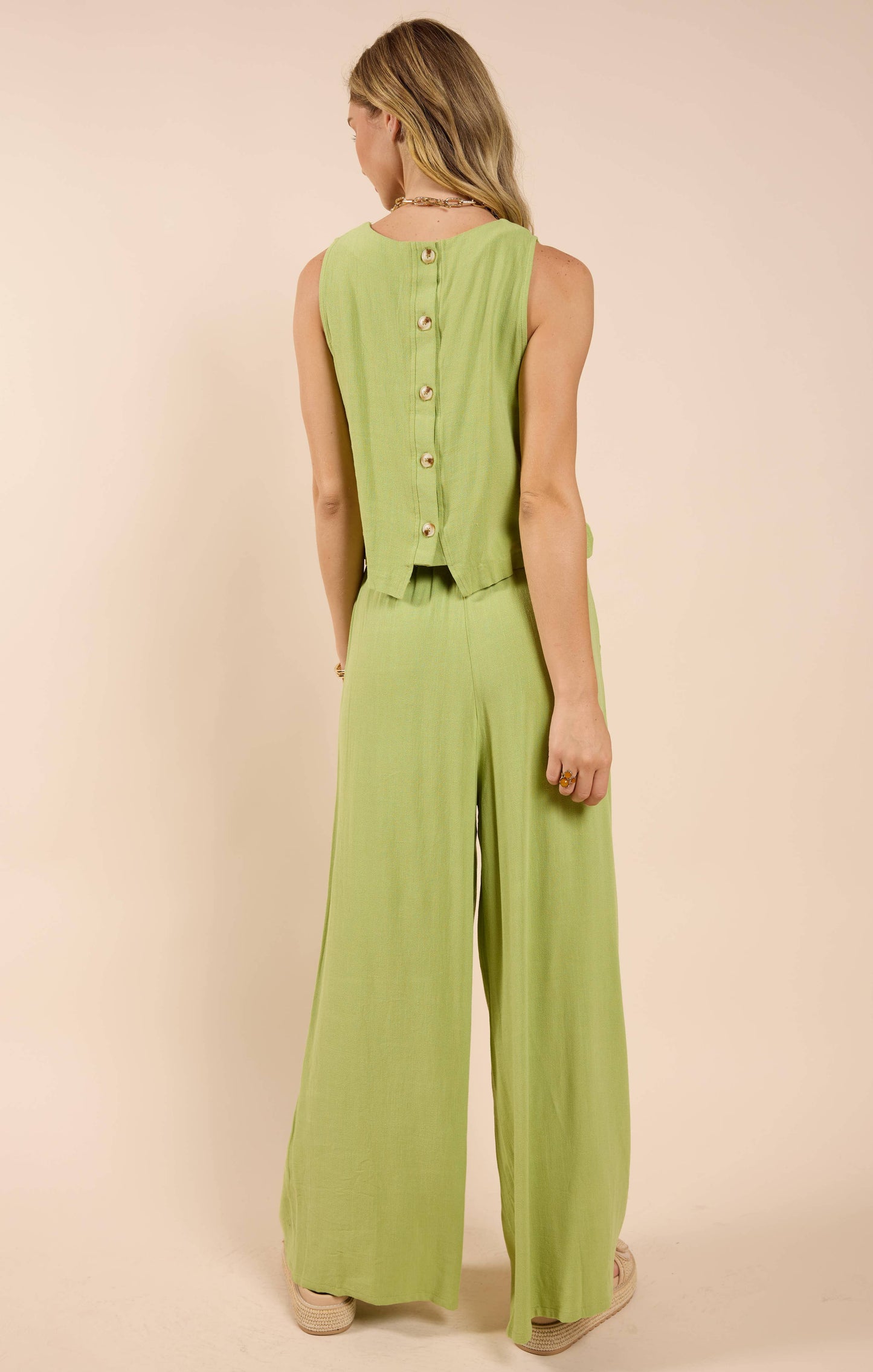 Avocado Linen Tank W Button Up Back