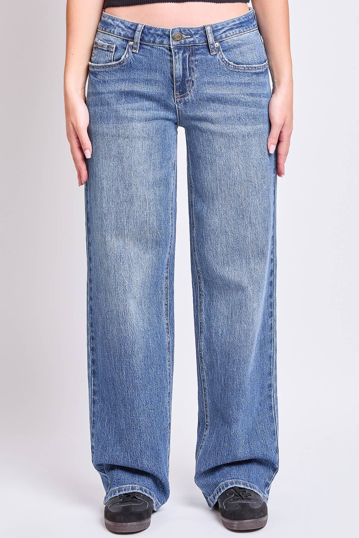 Low Rise Brittany Wide Leg Jeans