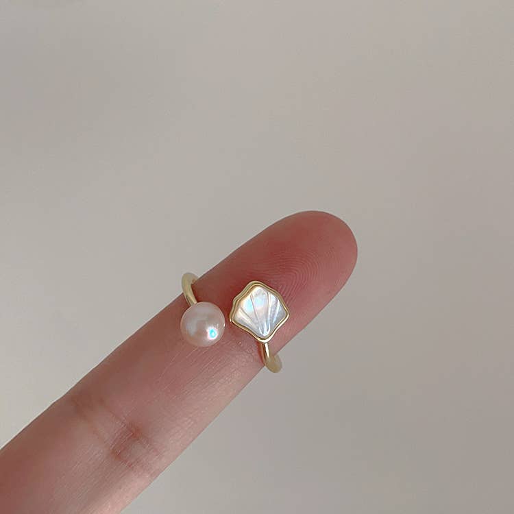 Oil Dripping Pearl Rings
