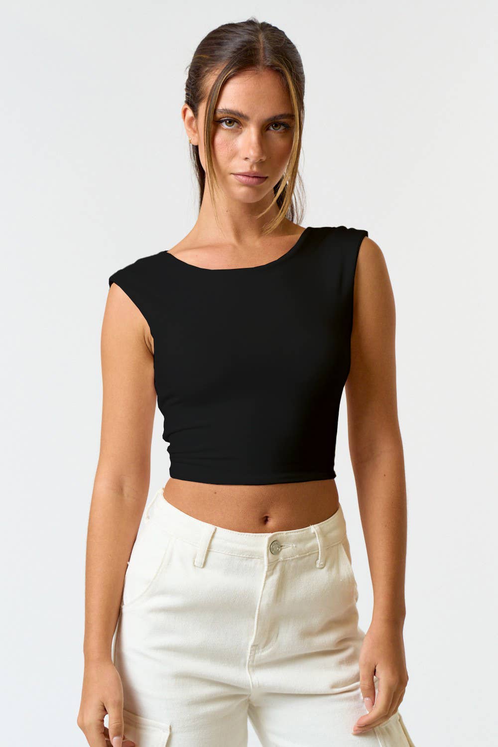 SLEEVELESS OPEN BACK BLACK TOP