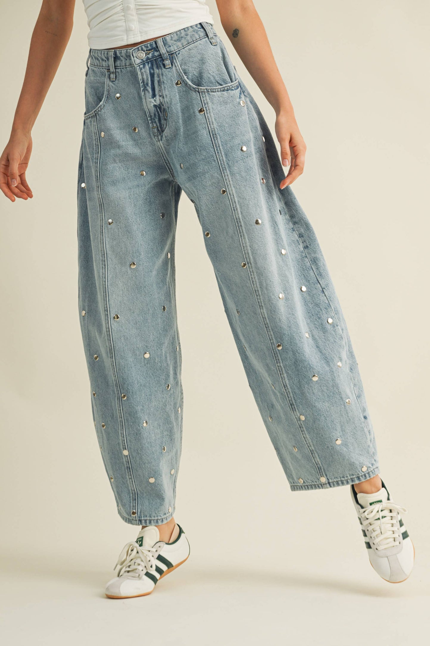 STUDDED BARREL DENIM PANTS