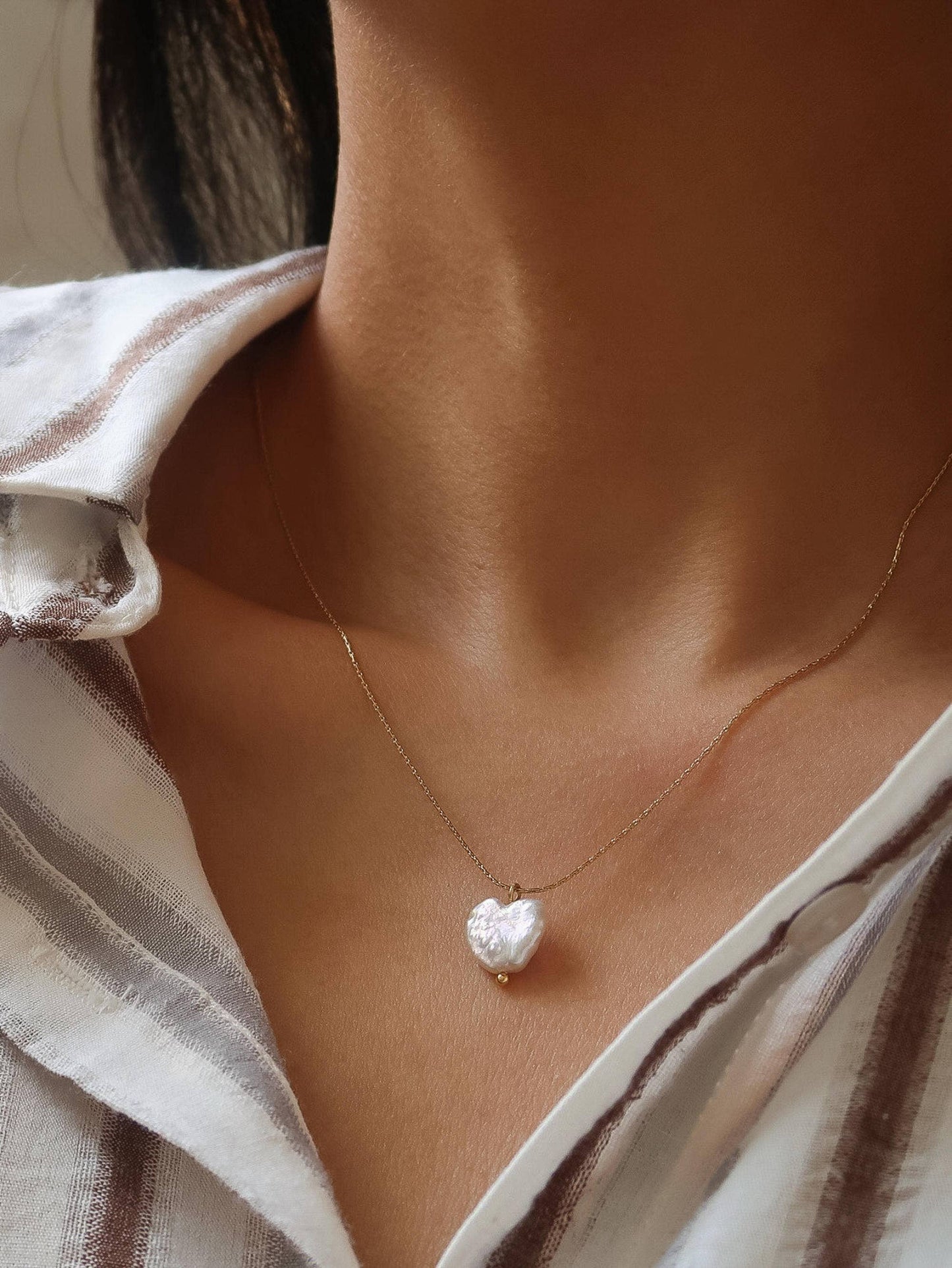Cloverie 18K Gold Non-Tarnish Freshwater Pearl Clover Necklace