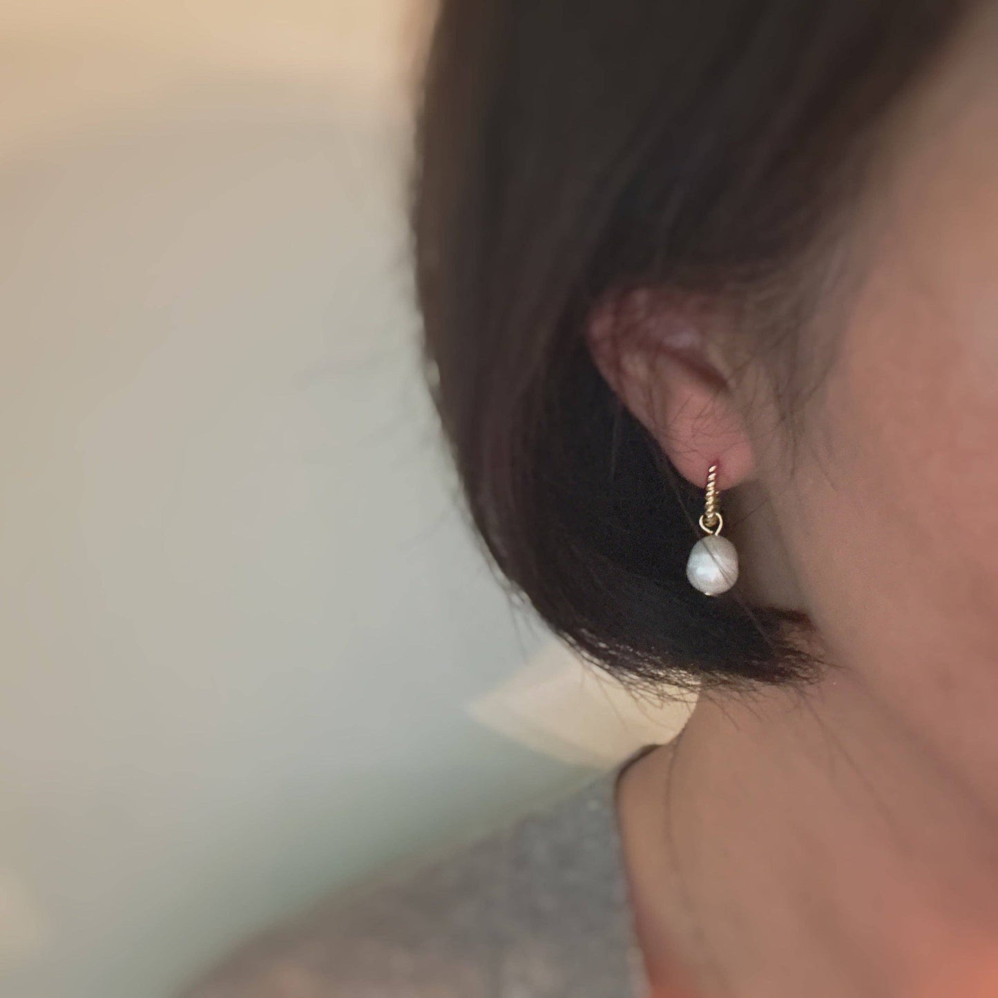 Huggie Natural Pearl Hoop Earrings