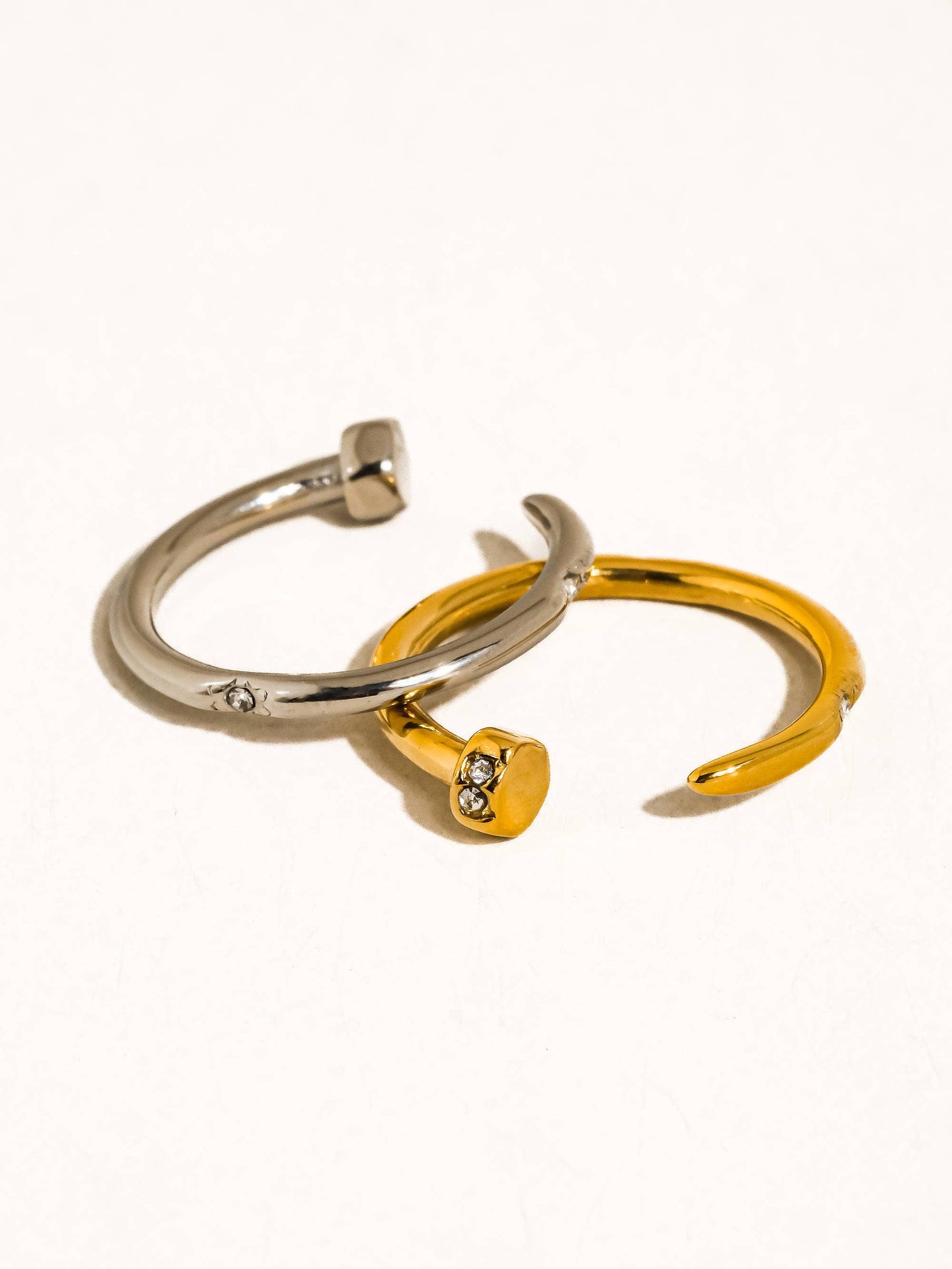 Vexa Gold Wrap Around Nail Ring