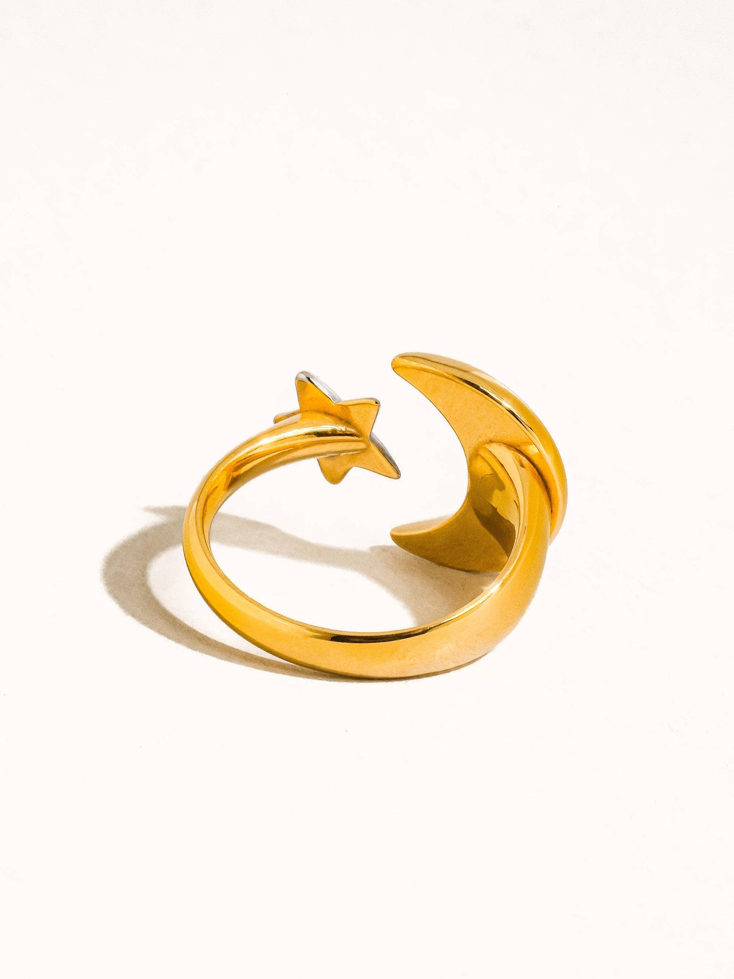 Eugénie 18K Gold Non-Tarnish Star and Moon Ring