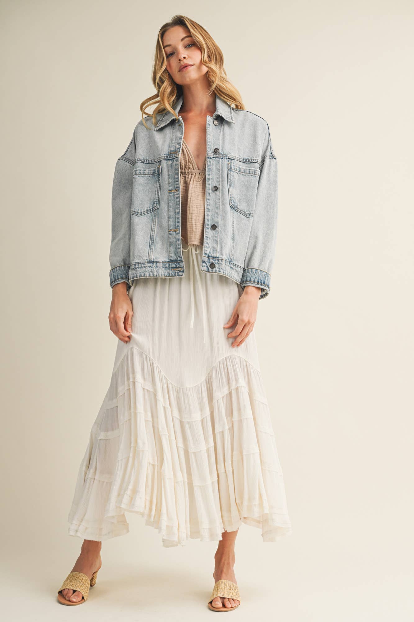 BACK PLEATED DENIM JACKET
