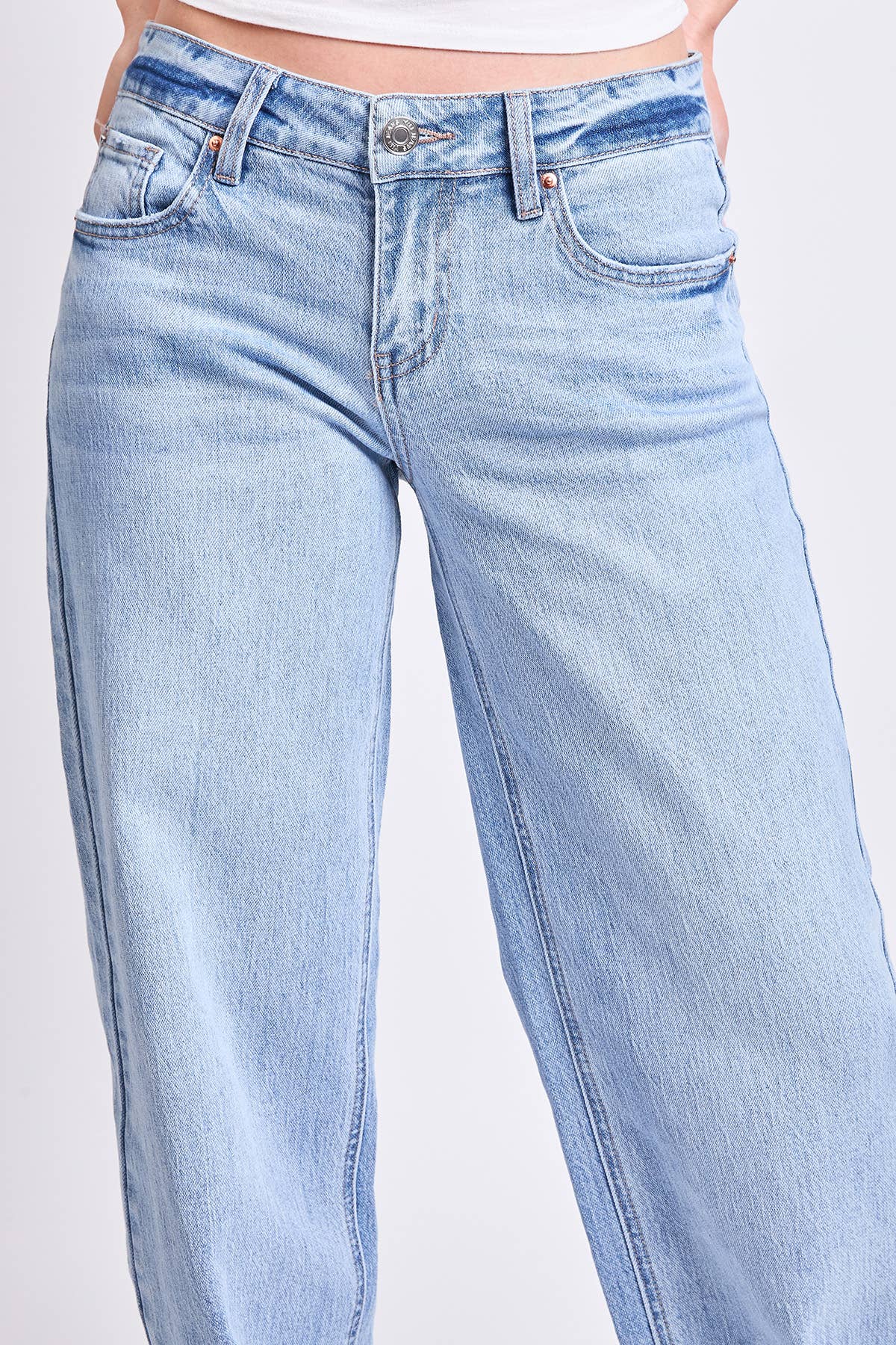 Low Rise Brittany Wide Leg Jeans
