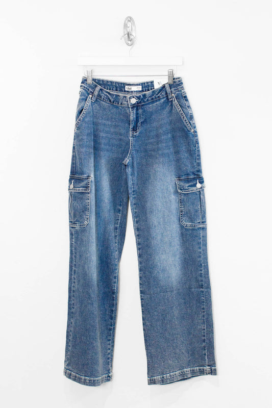 Low Rise Straight Leg Jeans (Junior)