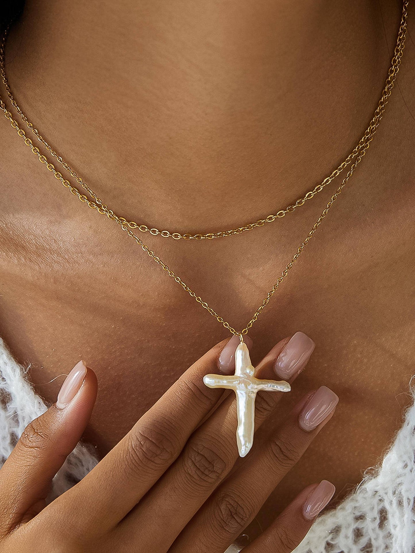 Aurise Freshwater Pearl Cross Necklace