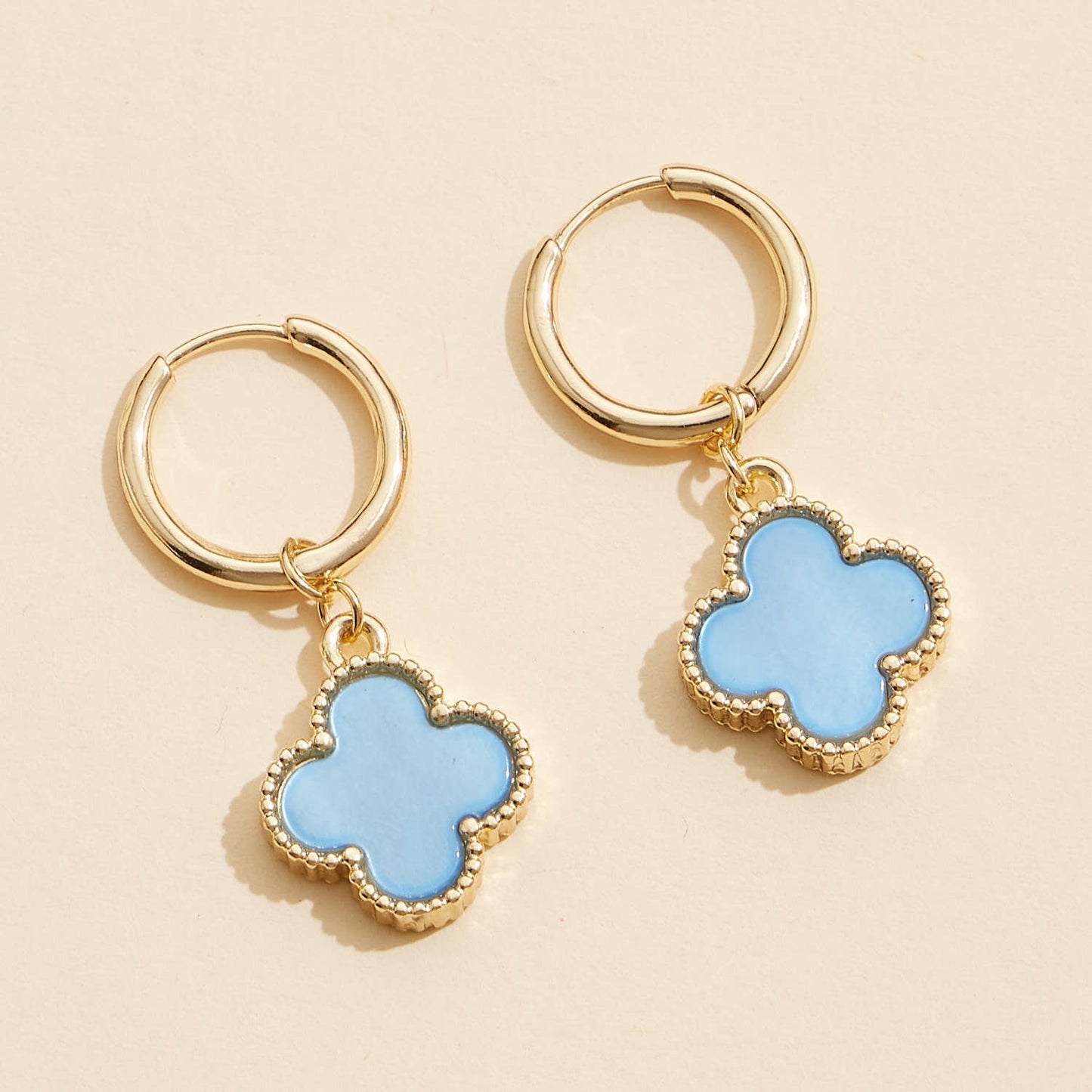 Clover Hoops