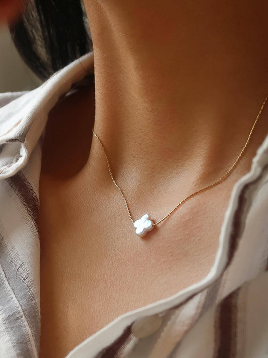 Cloverie 18K Gold Non-Tarnish Freshwater Pearl Clover Necklace