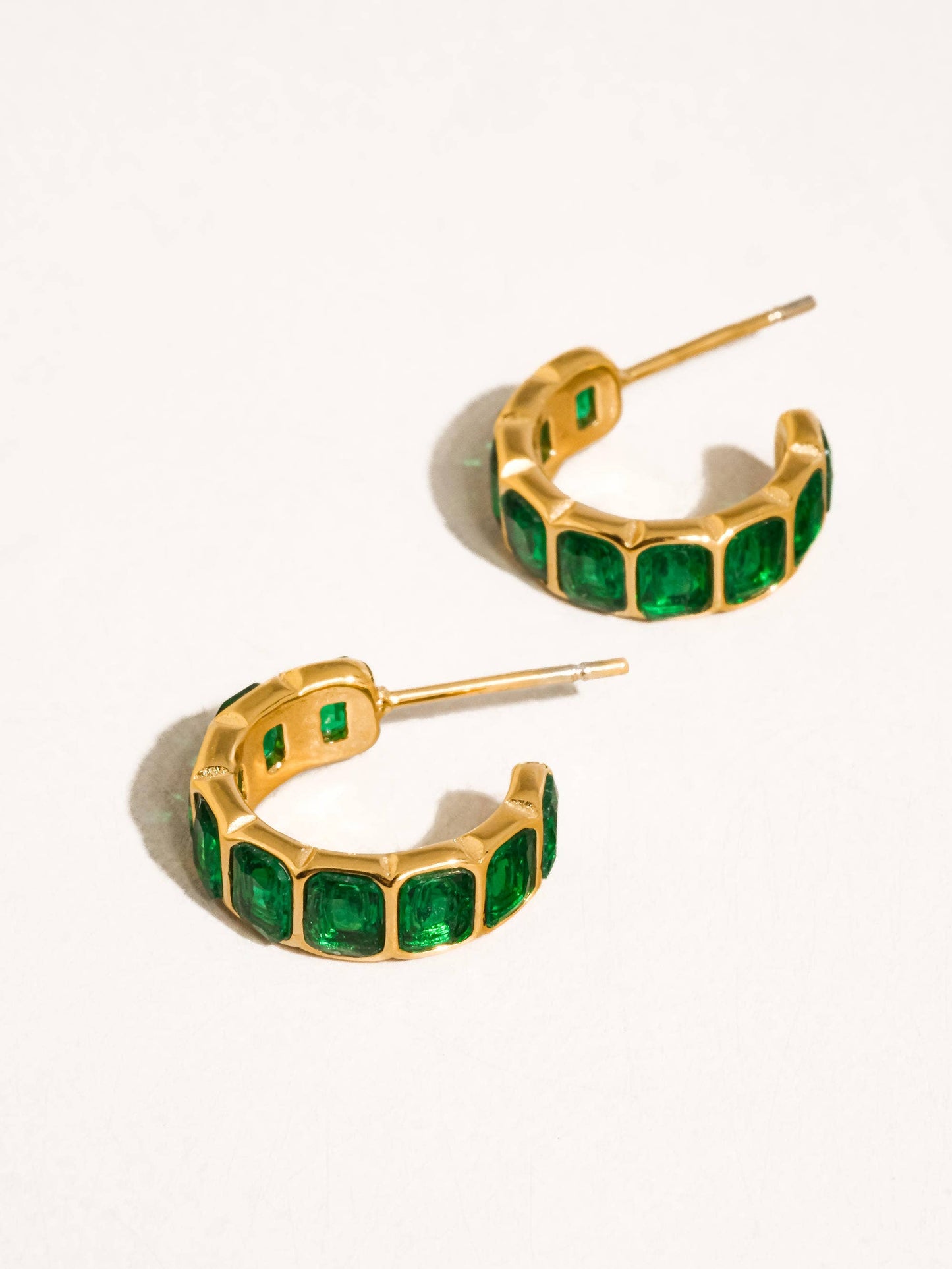 Clariel Minimalist Hoop Earrings
