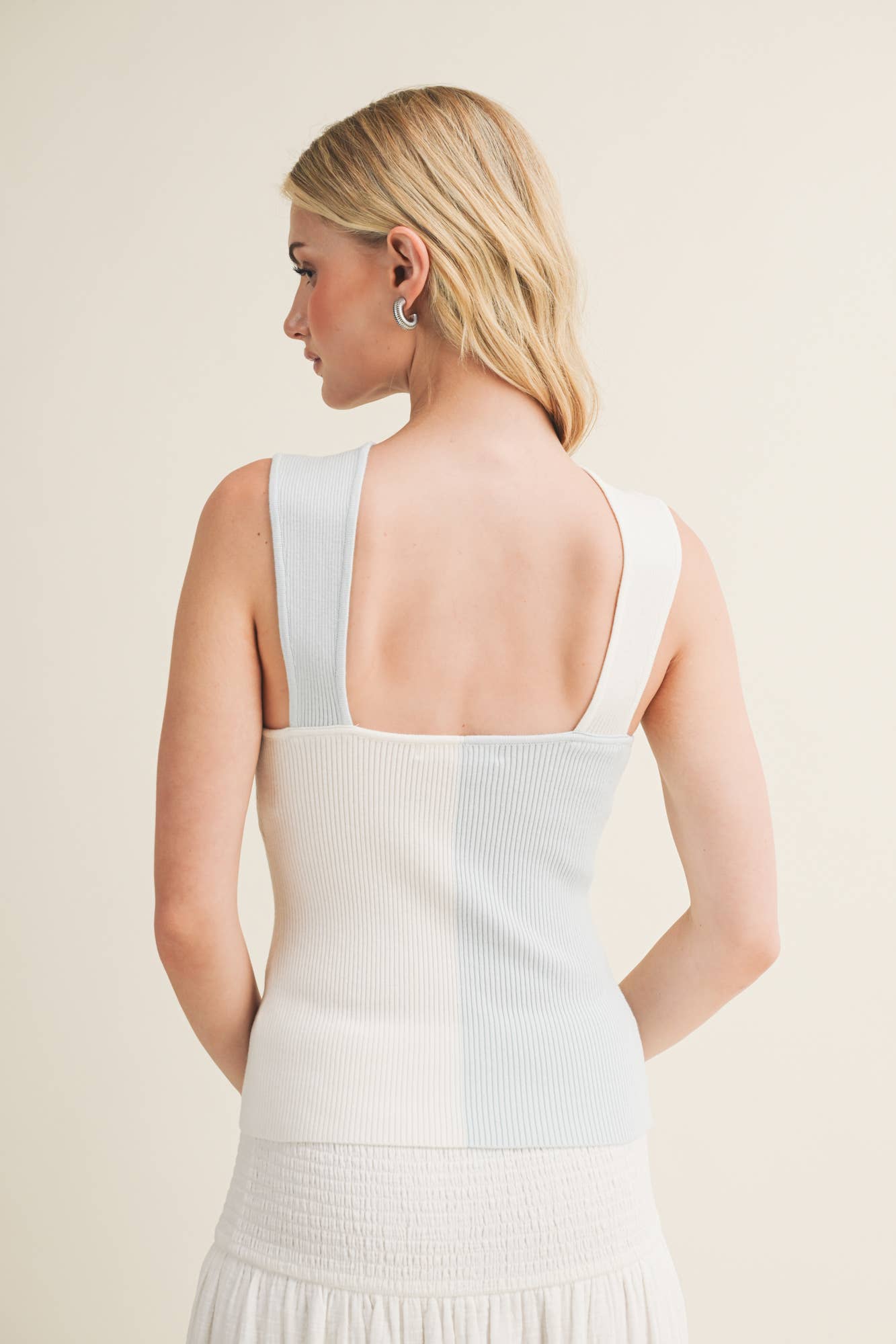 Seashell Twisted Halter Top