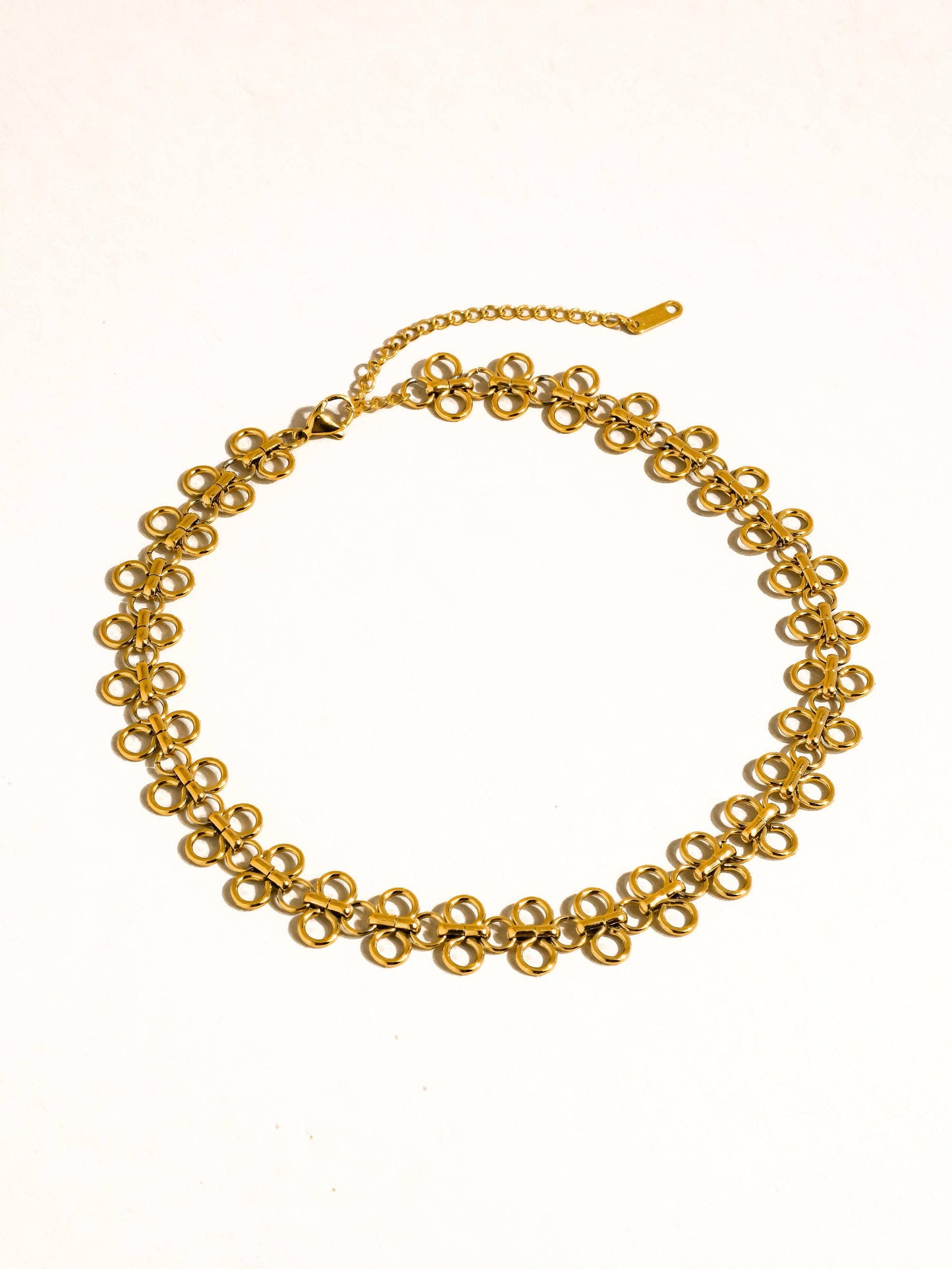 Ritza Patterned Choker