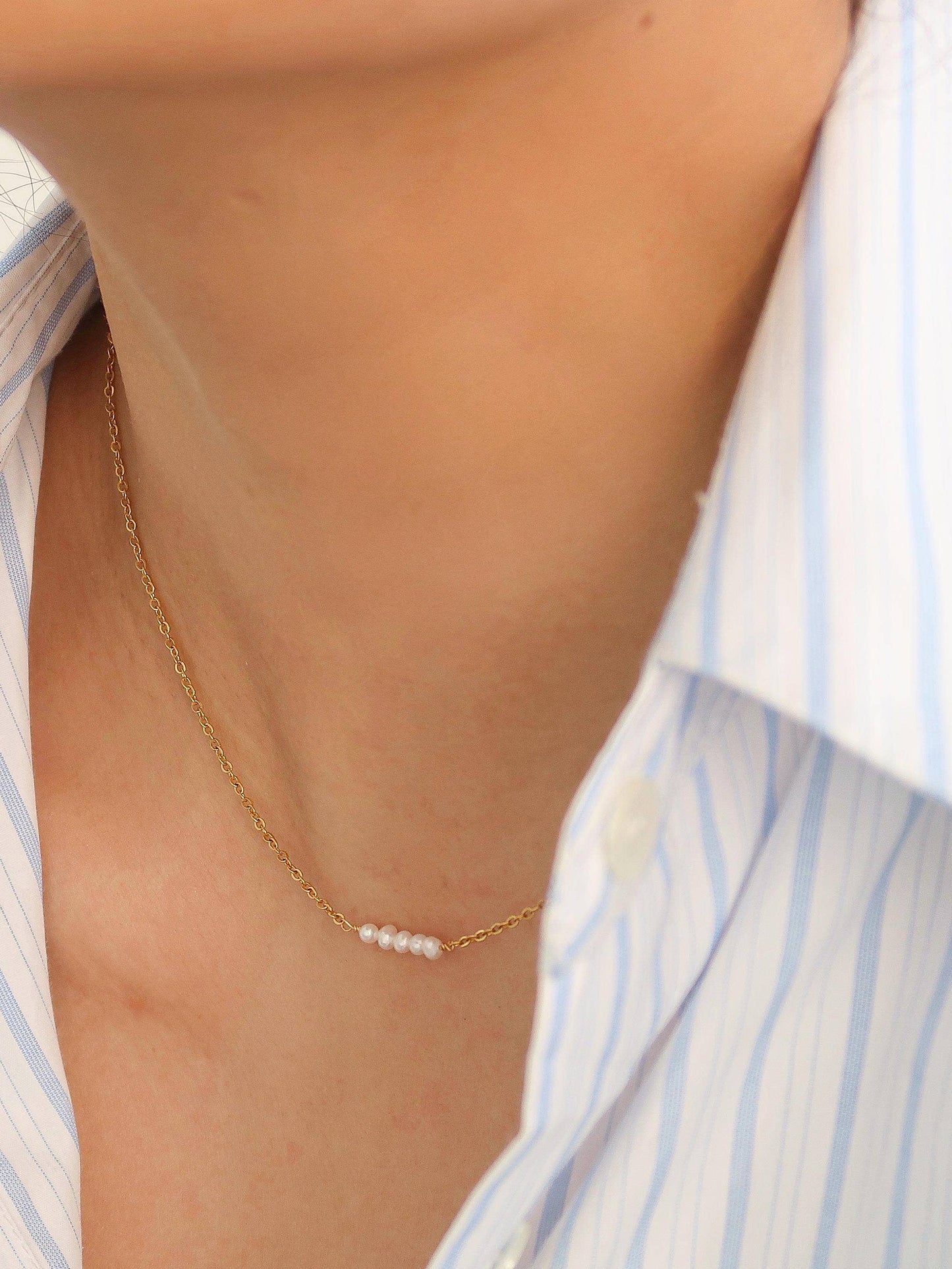 Petite Pearl Choker