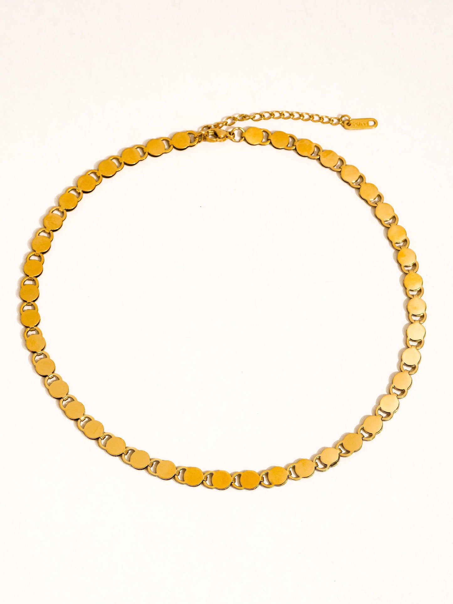 Carmin Necklace