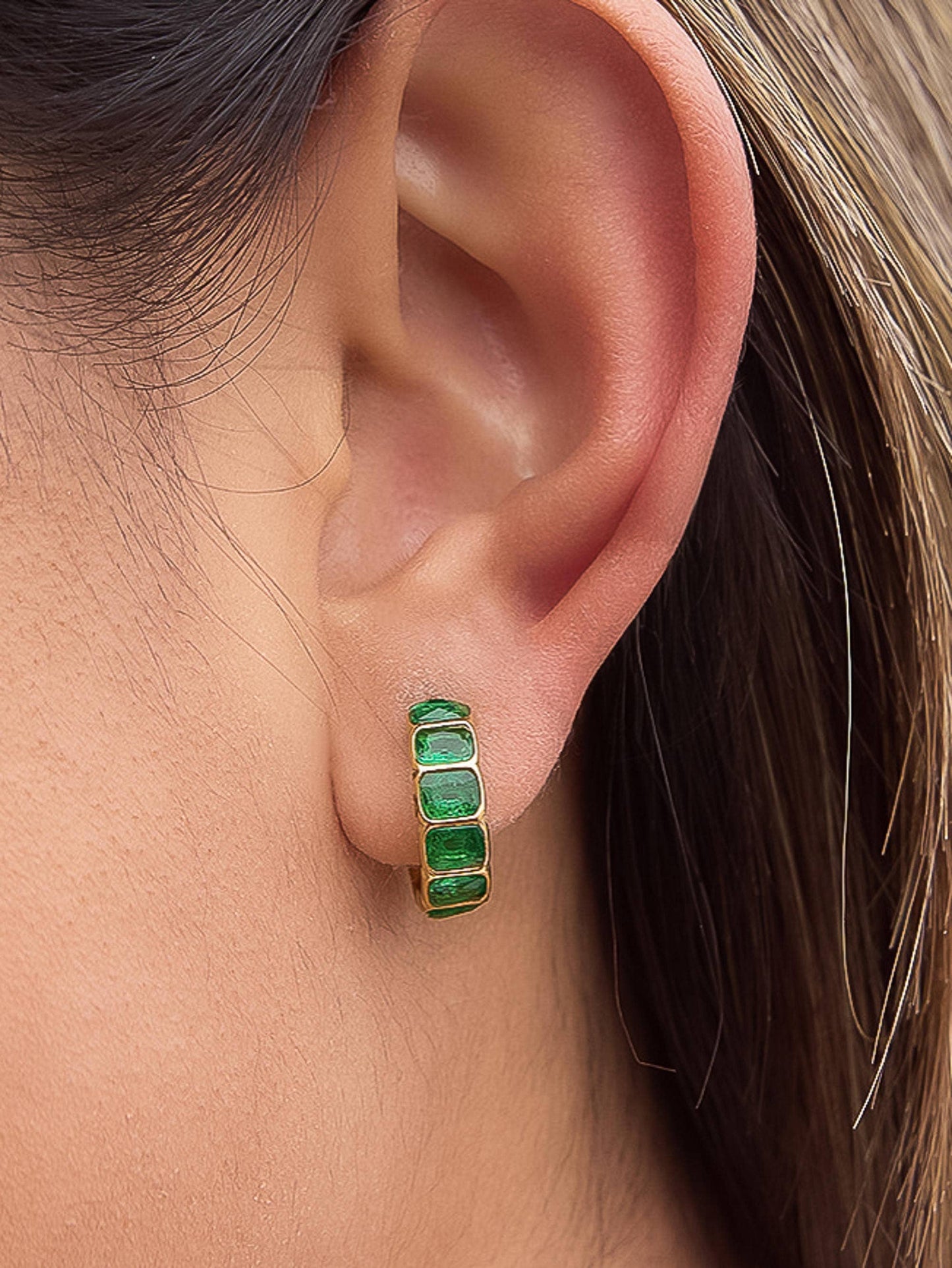 Clariel Minimalist Hoop Earrings