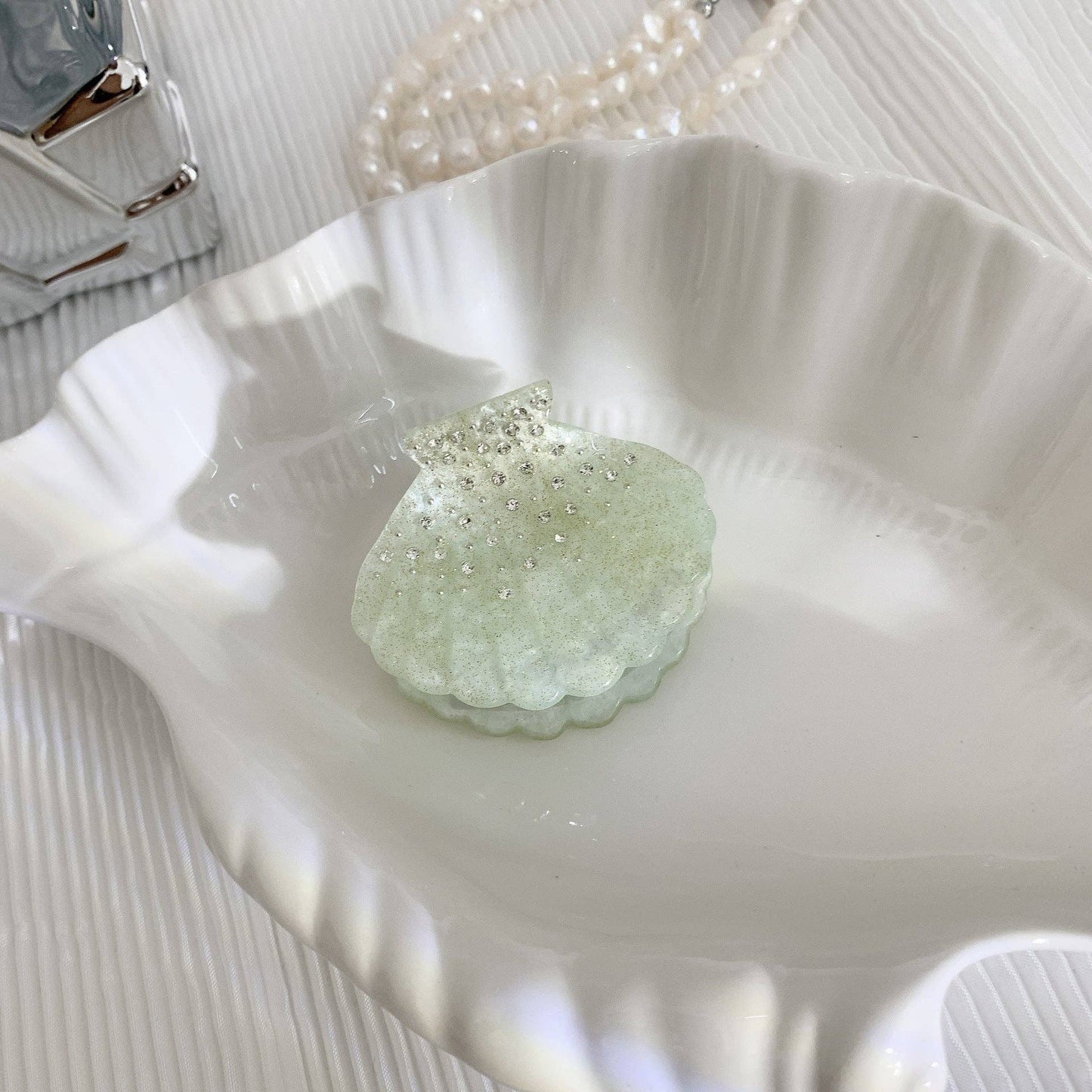 Sparkling Shell Rhinestone Hair Clip Acetate Claw