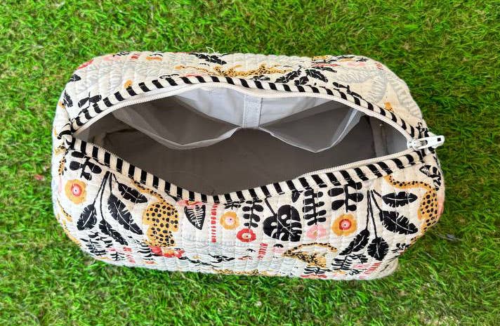 Hand-Printed Quilted Toiletry Bag – Waterproof & Travel Ready