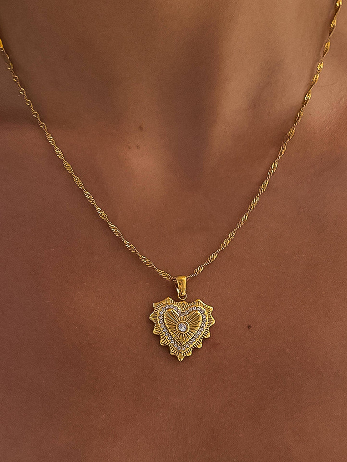 Valea 18K Gold Non-Tarnish CZ Heart Pendant Necklace
