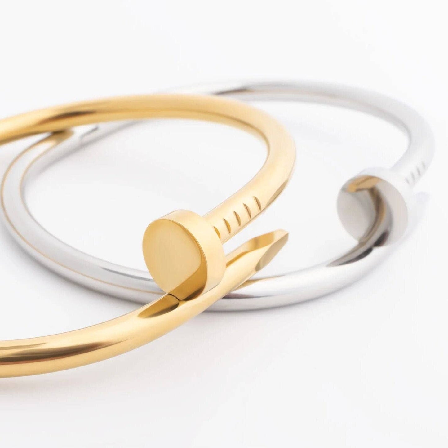 Betty Nail Bangle