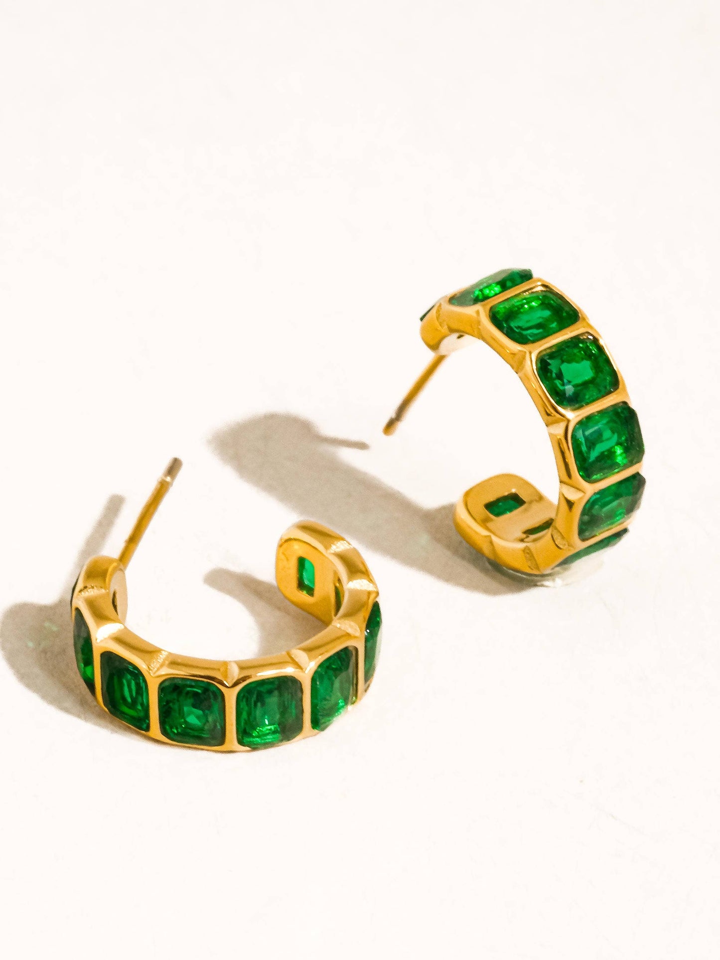 Clariel Minimalist Hoop Earrings