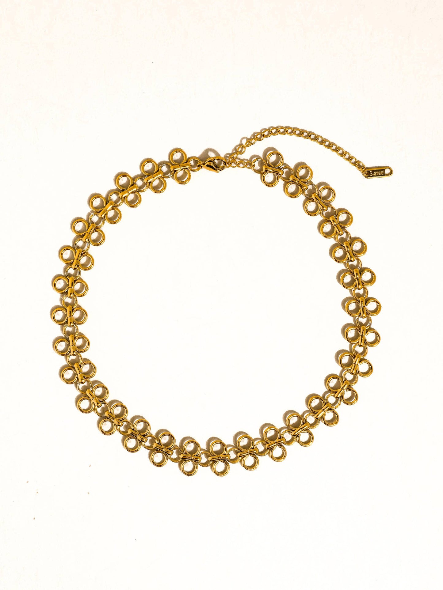 Ritza Patterned Choker