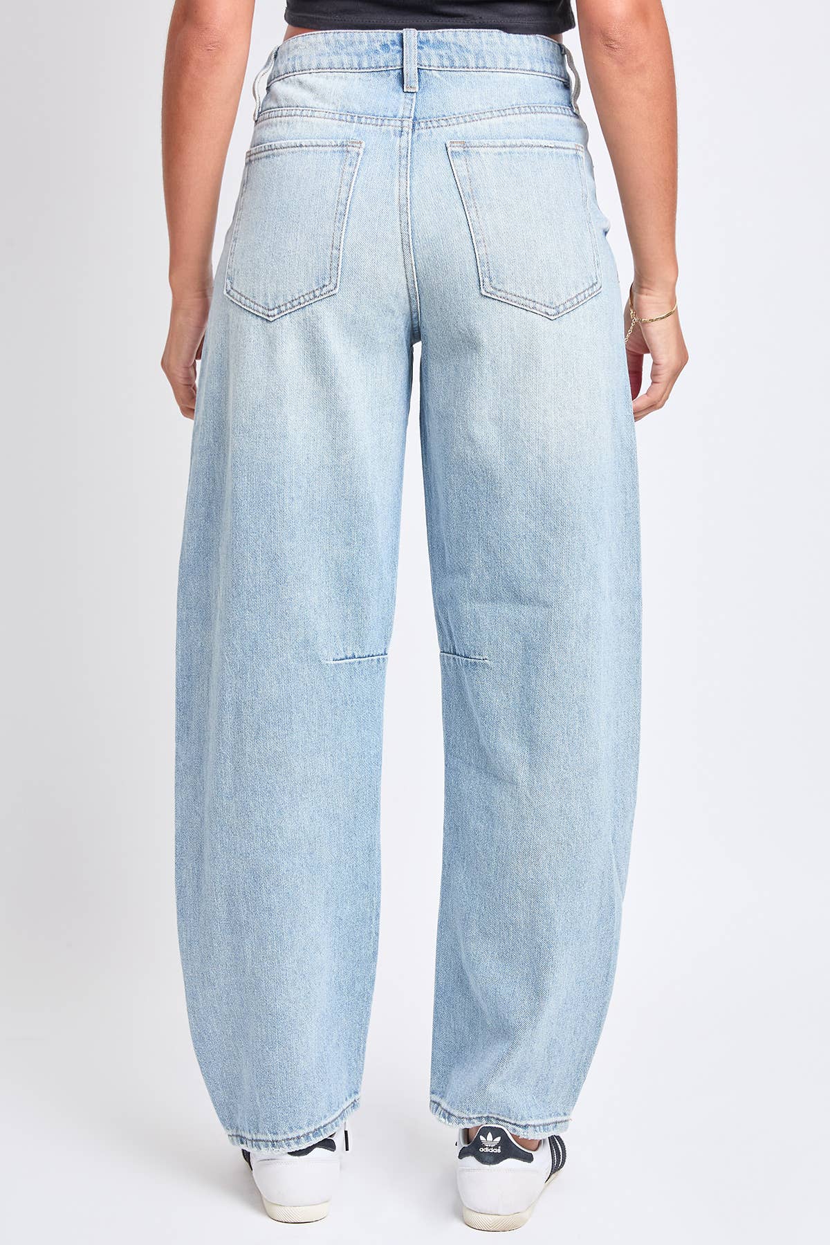 Relaxed Fit Detailed Barrel Rigid Jeans