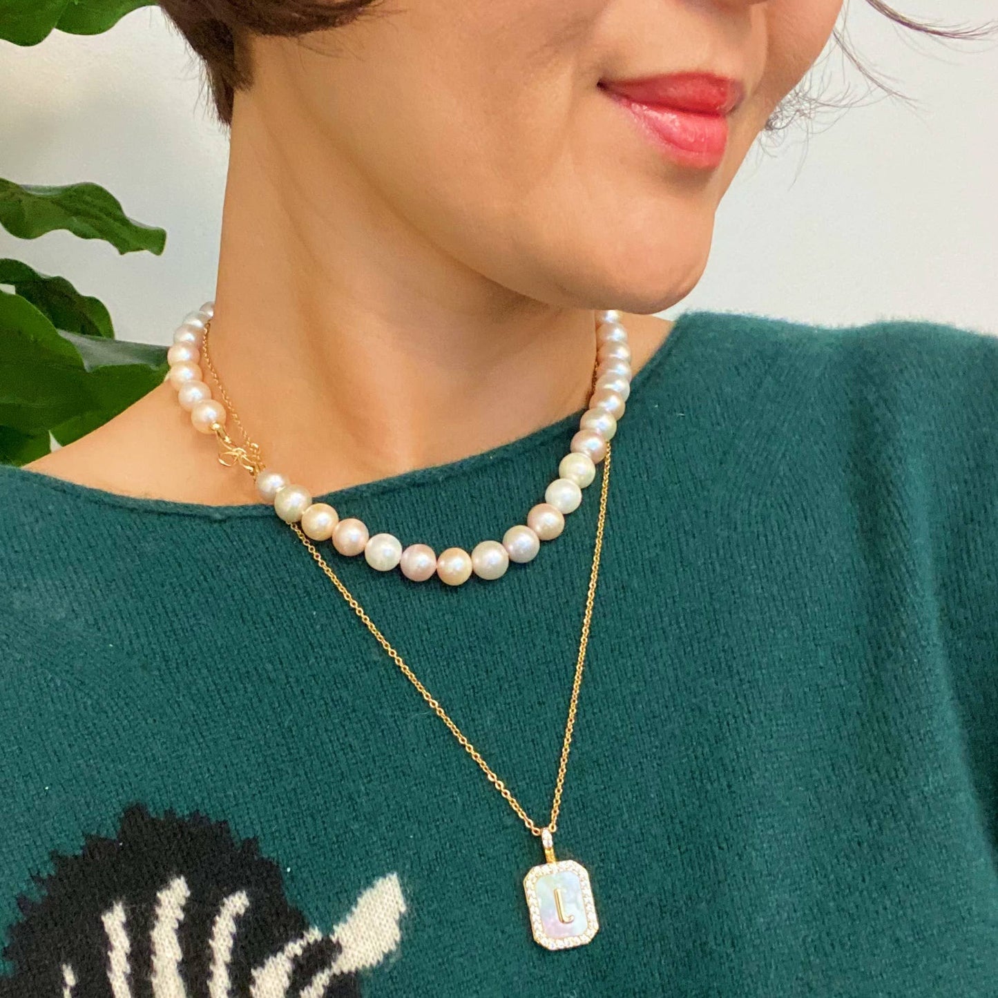 Initial Deco Open Locket Pendant Necklace: Silver / G