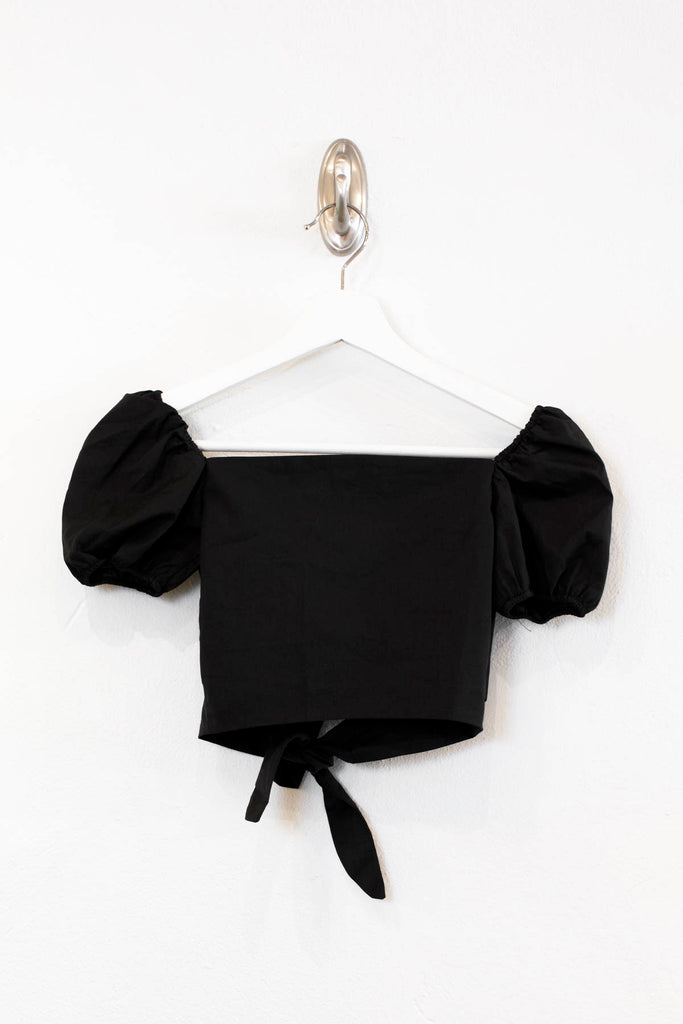 Noa Black Crop Top