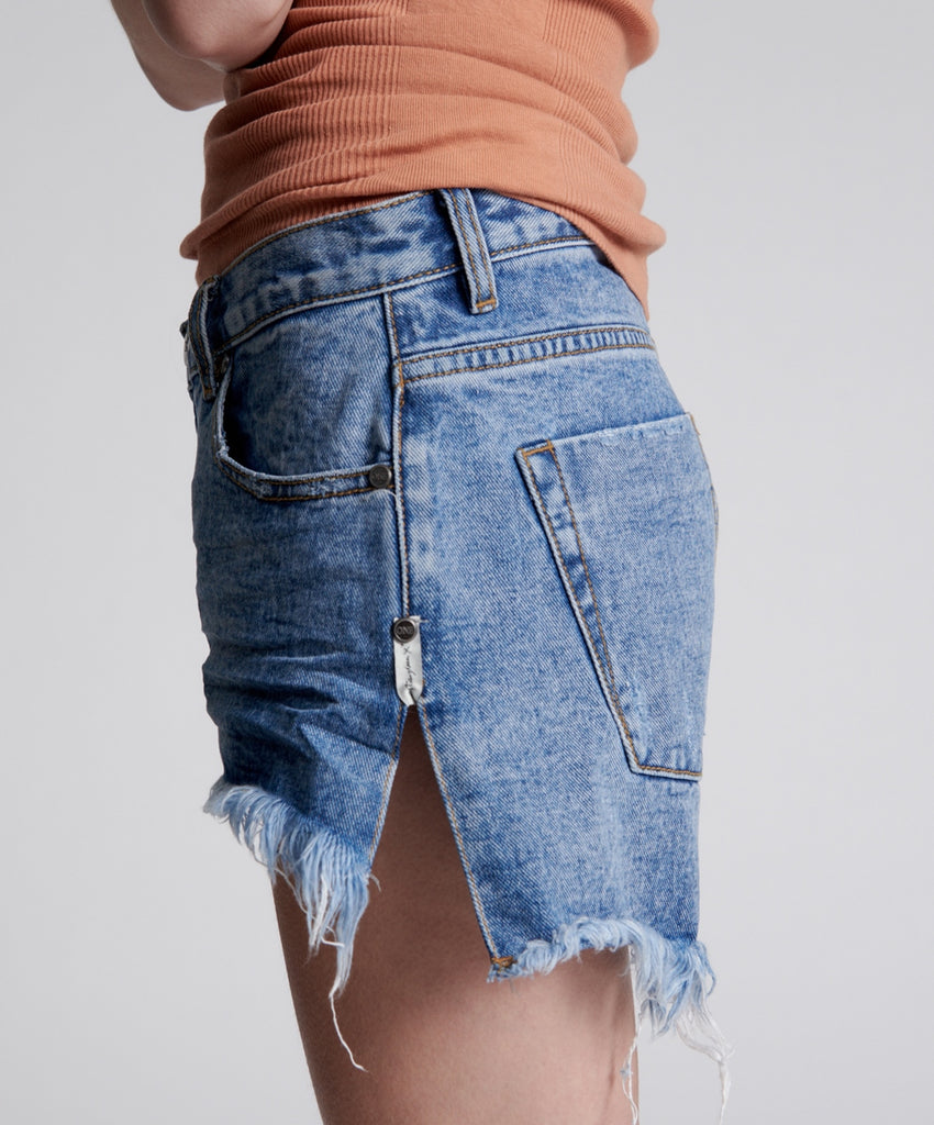 Hollywood Marlons low waist boyfriend short one teaspoon