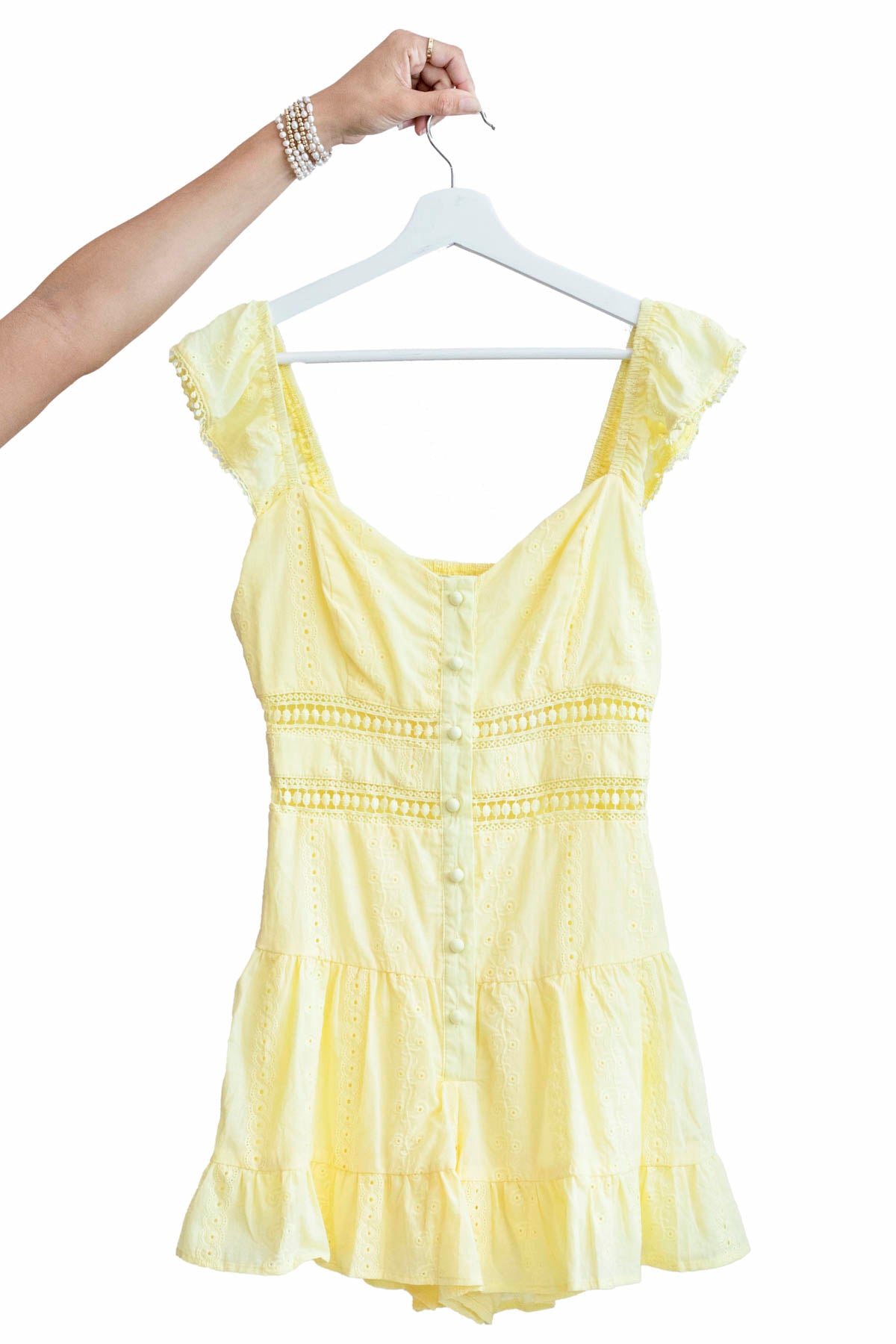 Sleeveless Solid V-Neck Lace Romper