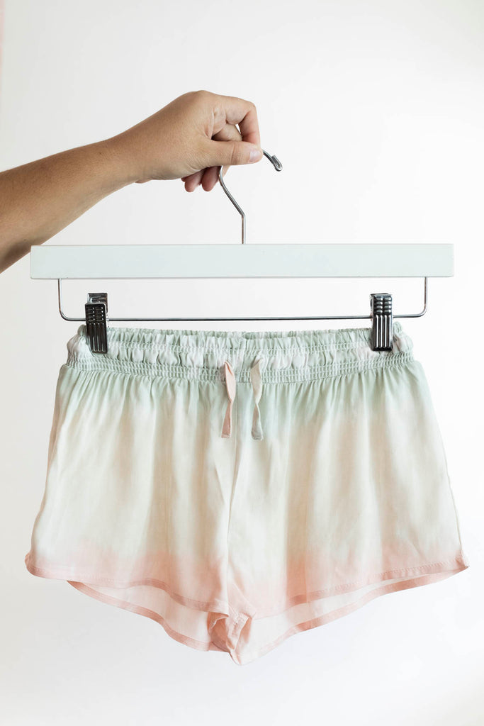 VH Spring Medow Printed Smocked Shorts